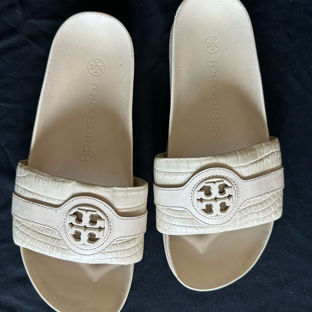 Tory Burch Carson Women's Beige Croc-Embossed Slide Sandals size 9 - Picture 15 of 16